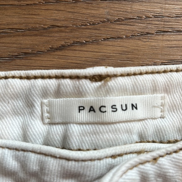 Mom short - Picture 3 of 3